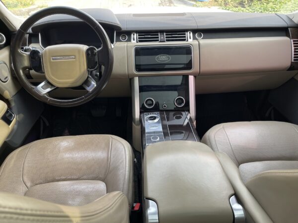 2021 Range Rover Vogue - Image 4